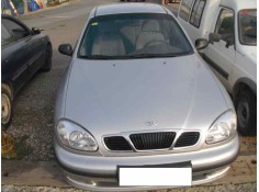 daewoo lanos del año 2000 2