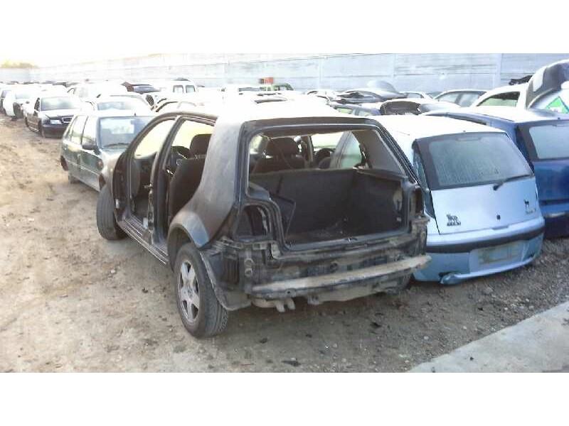 volkswagen golf iv berlina (1j1) del año 1998