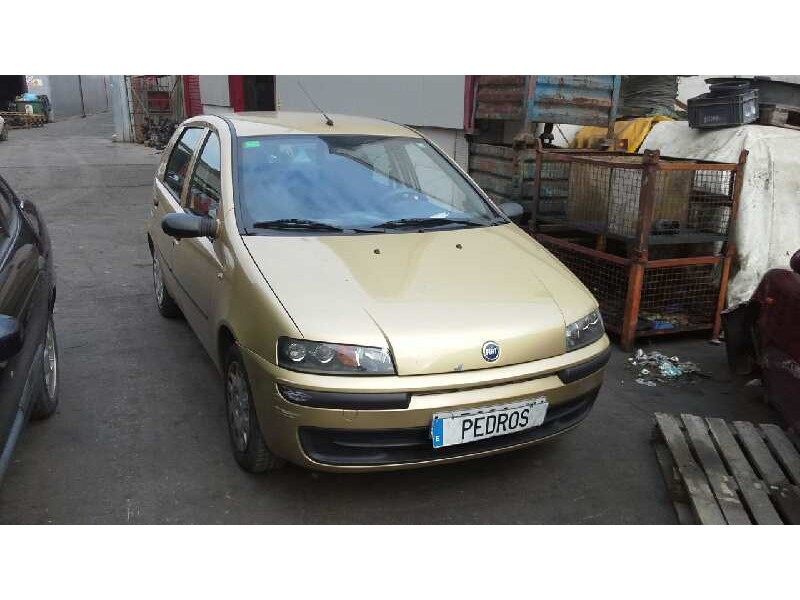 fiat punto berlina (188) del año 2000