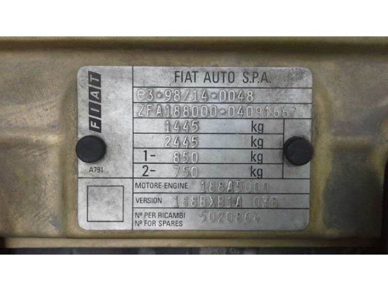 fiat punto berlina (188) del año 2000