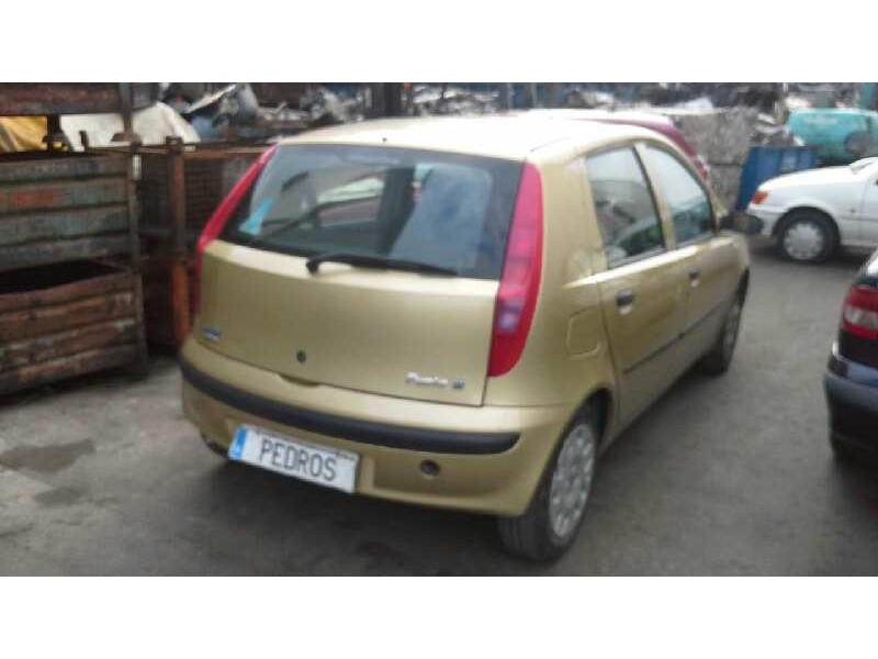 fiat punto berlina (188) del año 2000