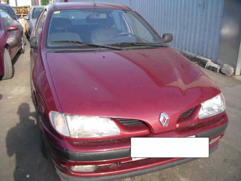 renault megane i berlina hatchback (ba0) del año 1996