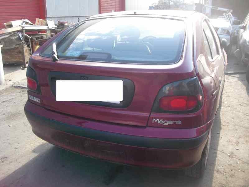 renault megane i berlina hatchback (ba0) del año 1996
