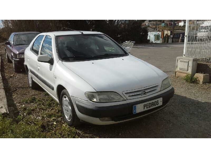 citroën xsara berlina del año 2000