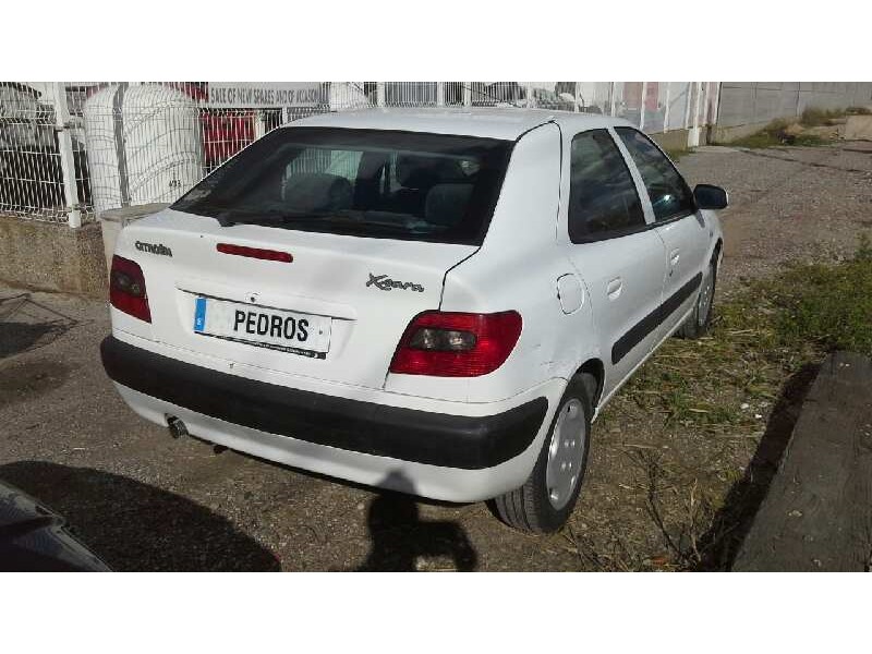 citroën xsara berlina del año 2000