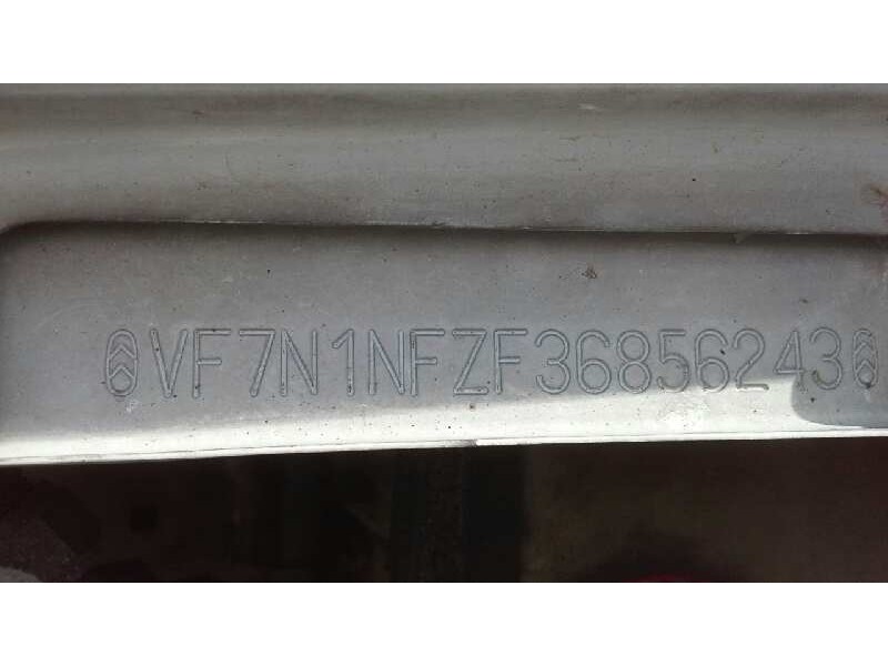 citroën xsara berlina del año 2000