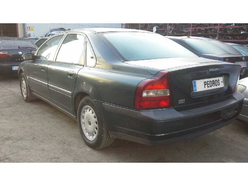 volvo s80 berlina del año 1999