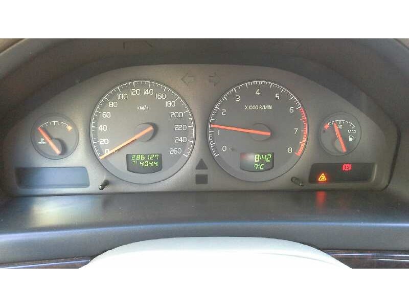 volvo s80 berlina del año 1999