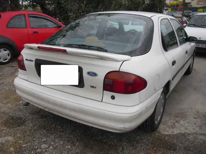 ford mondeo berlina/familiar (fd) del año 1994