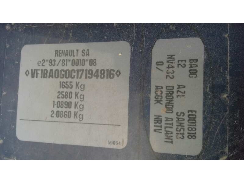 renault megane i berlina hatchback (ba0) del año 1997