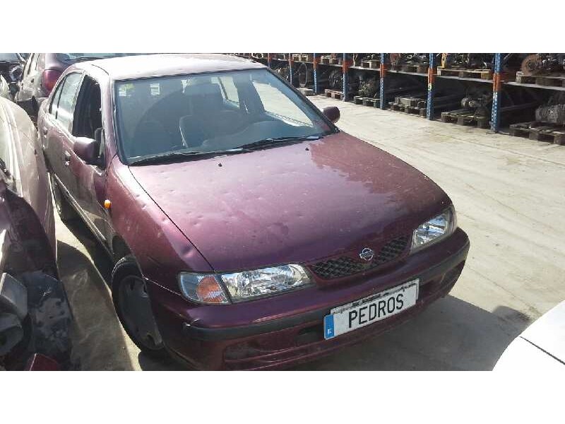 nissan almera (n15) del año 1998