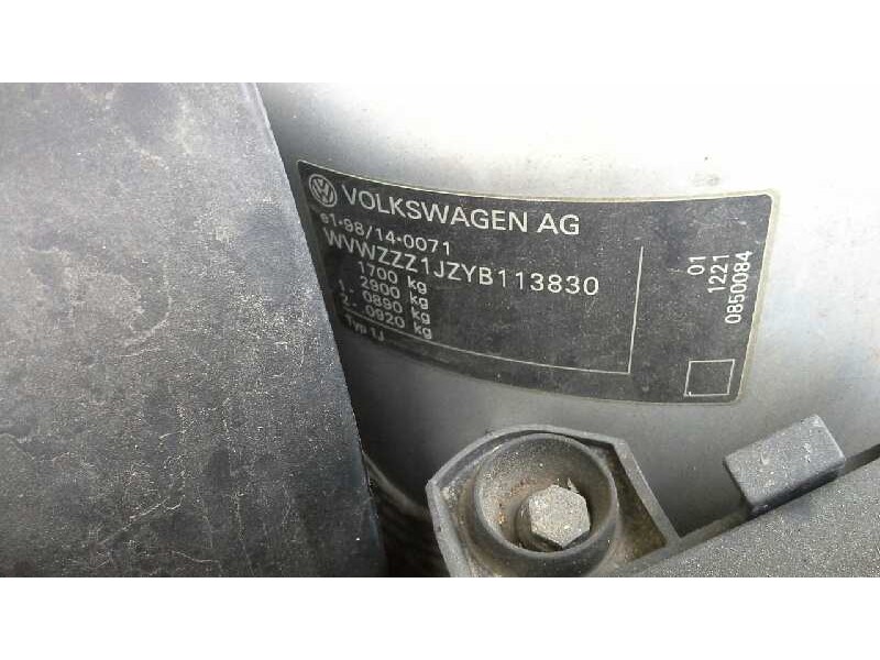 volkswagen golf iv berlina (1j1) del año 2000