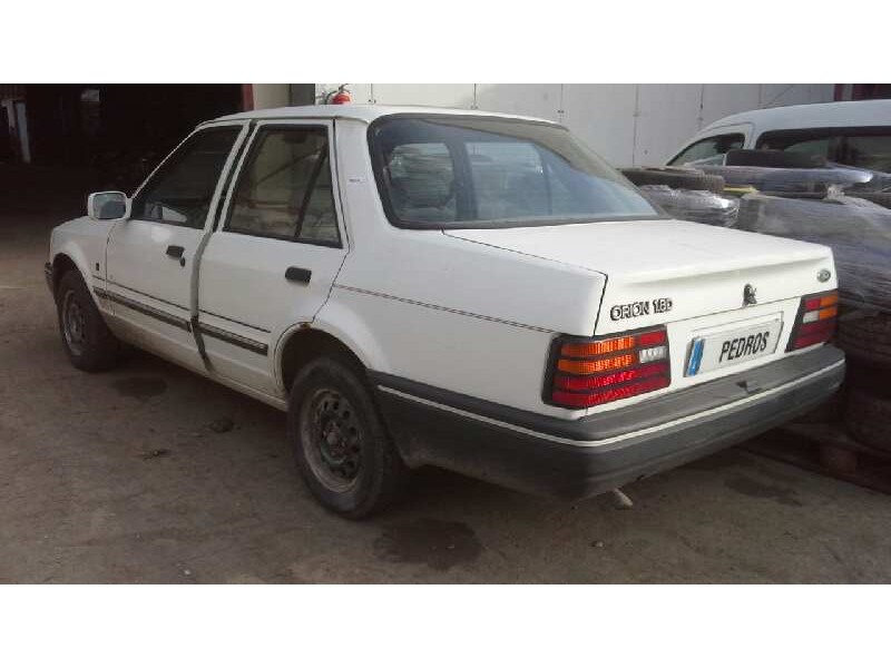 ford orion del año 1990