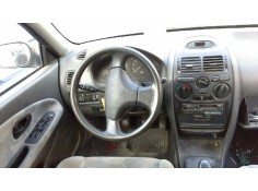 mitsubishi carisma berlina 5 (da0)1995) del año 1996 2