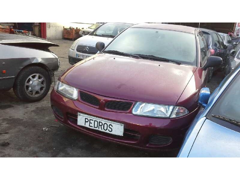 mitsubishi carisma berlina 5 (da0)1995) del año 1996