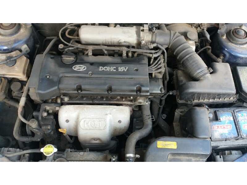 hyundai lantra berlina (rd) del año 1999