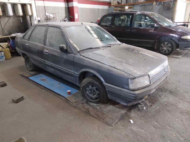 renault 21 berlina (b/l48) del año 1988