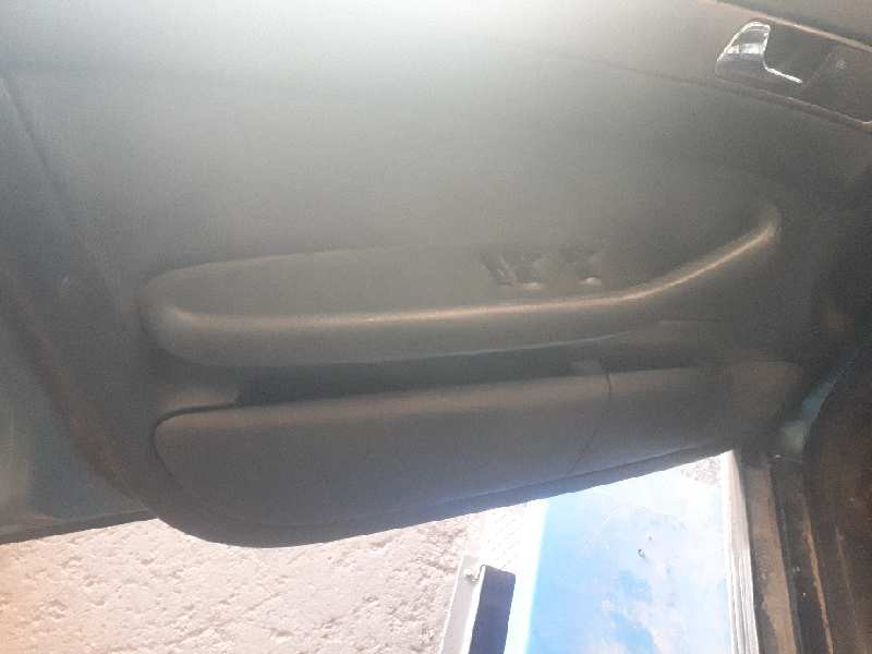 audi a6 berlina (4b2) del año 1998