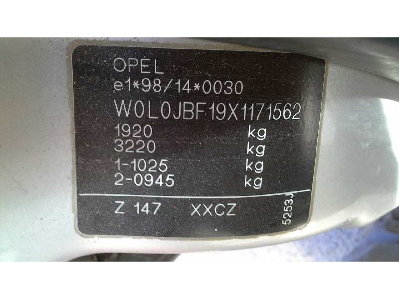 opel vectra b berlina del año 1999