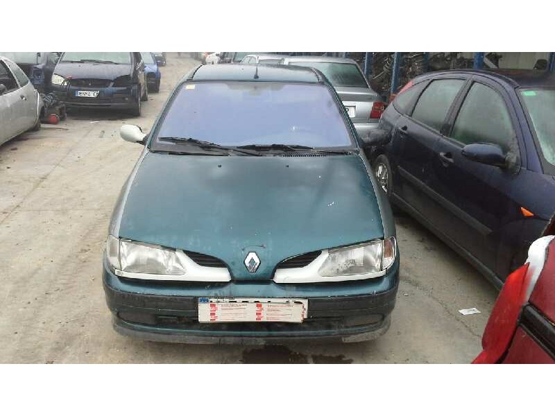 renault megane i berlina hatchback (ba0) del año 1997