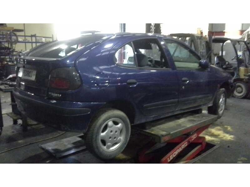 renault megane i berlina hatchback (ba0) del año 1998