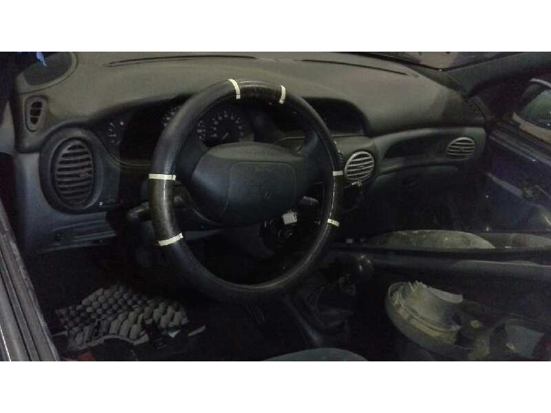 renault megane i berlina hatchback (ba0) del año 1998