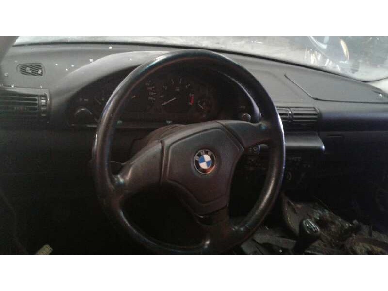 bmw serie 3 compacto (e36) del año 1998
