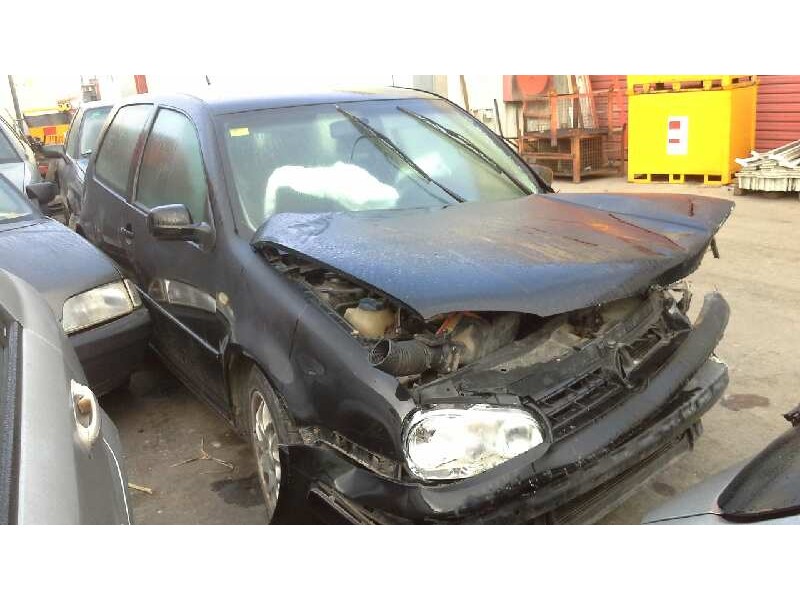 volkswagen golf iv berlina (1j1) del año 1999