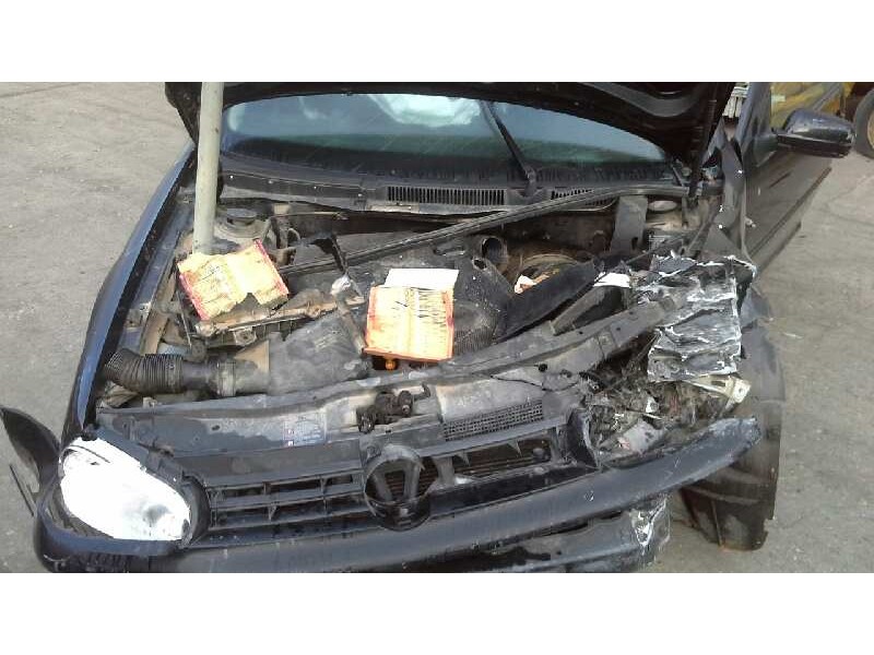 volkswagen golf iv berlina (1j1) del año 1999