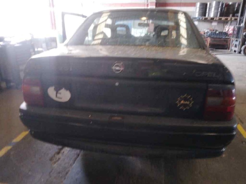 opel vectra a del año 1994