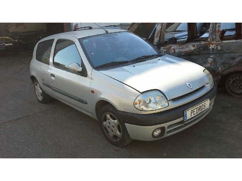 renault clio ii fase i (b/cbo) del año 2000