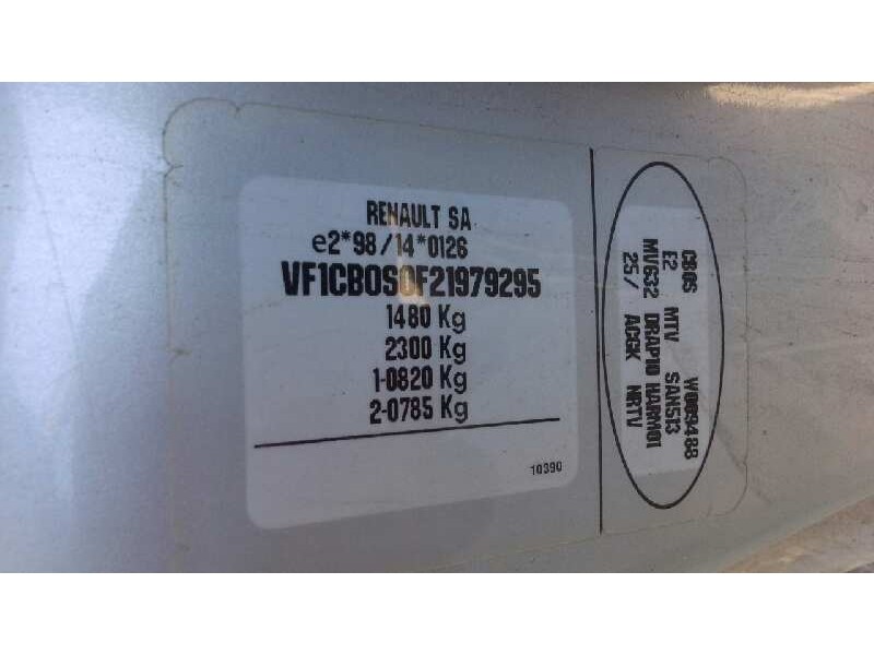 renault clio ii fase i (b/cbo) del año 2000