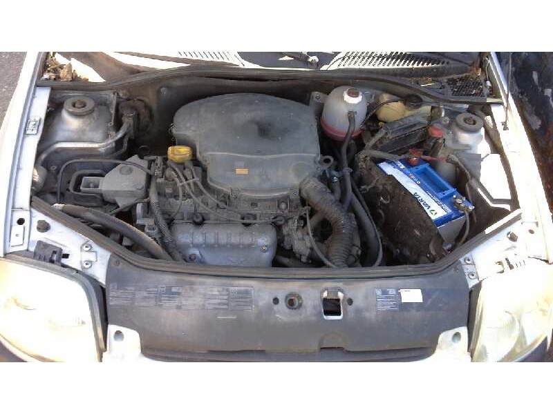 renault clio ii fase i (b/cbo) del año 2000