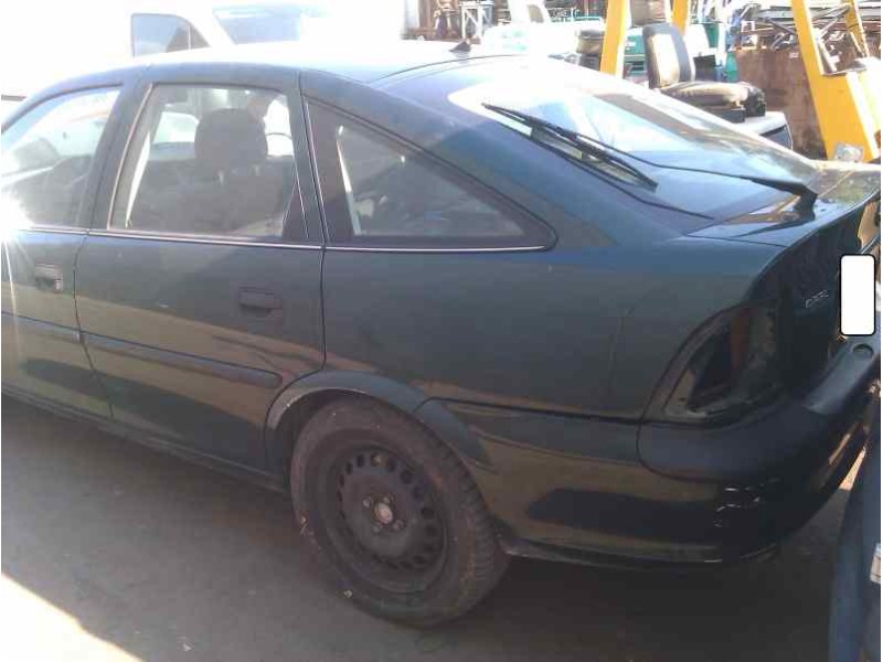 opel vectra b berlina del año 1998