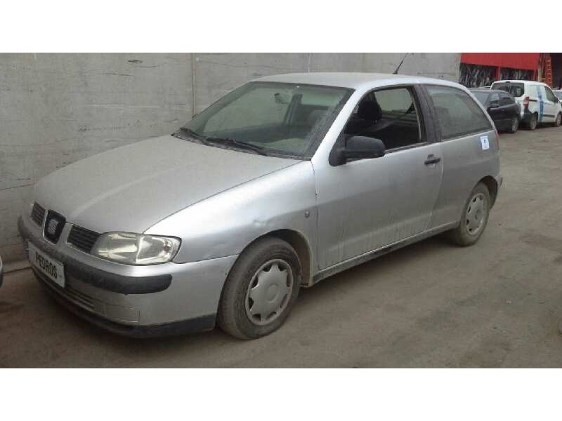 seat ibiza (6k1) del año 2000