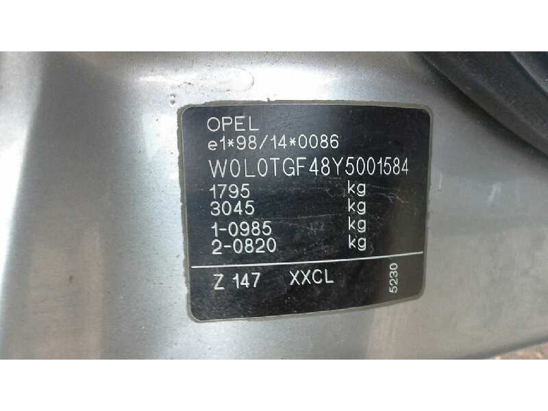 opel astra g berlina del año 1999