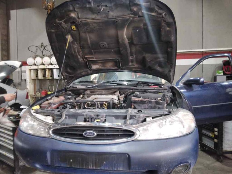 ford mondeo berlina (gd) del año 1999