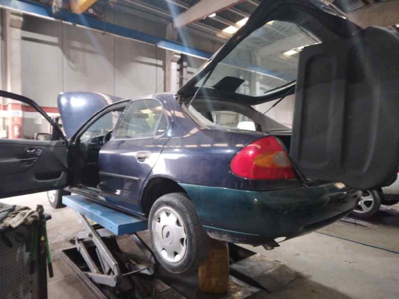 ford mondeo berlina (gd) del año 1999