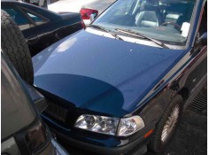 volvo s40 berlina del año 2000