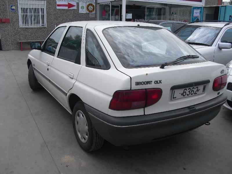 ford escort berlina/turnier del año 1993