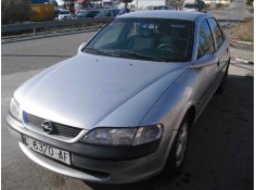 opel vectra b berlina del año 1999