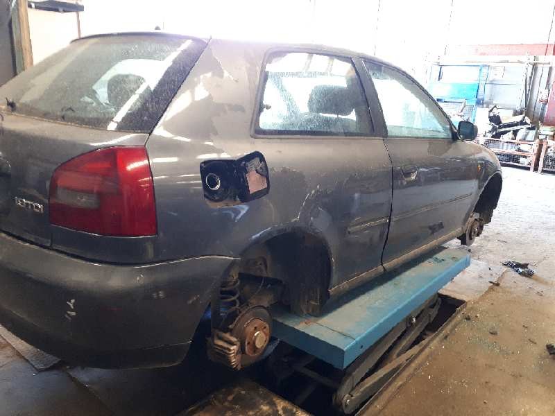 audi a3 (8l) del año 2000