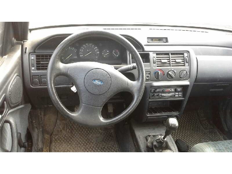 ford orion del año 1993