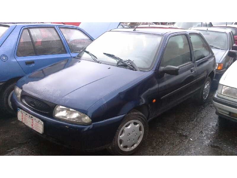 ford fiesta berlina (dx) del año 1999
