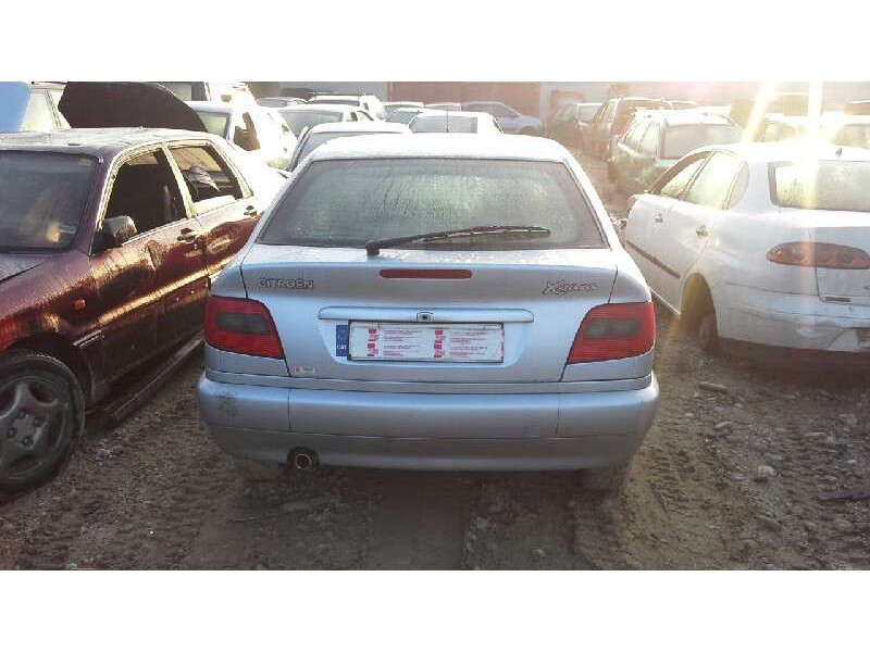 citroën xsara berlina del año 2000