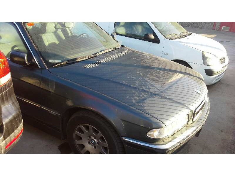 bmw serie 7 (e38) del año 1999