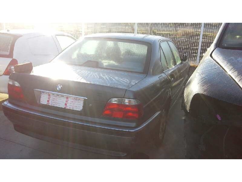 bmw serie 7 (e38) del año 1999