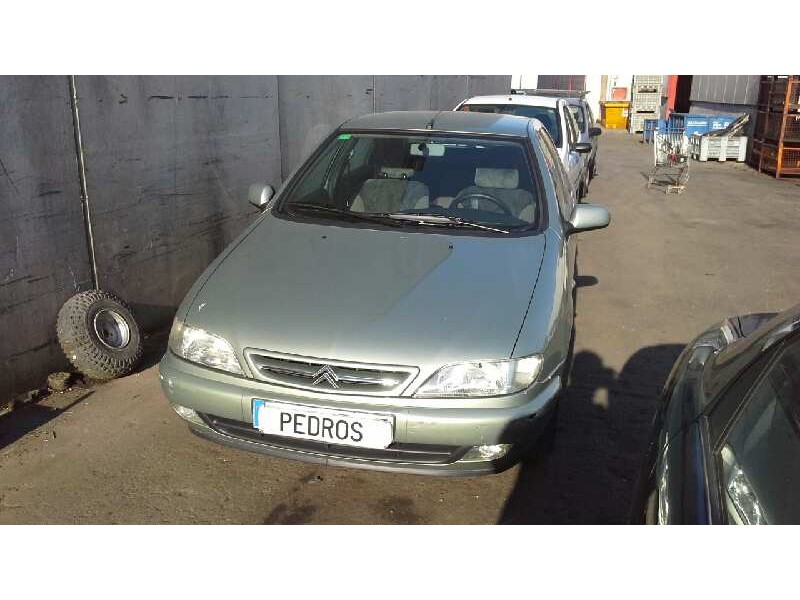 citroën xsara berlina del año 1999