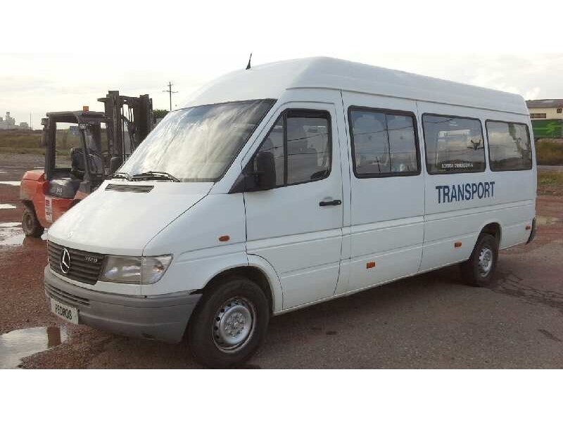 mercedes-benz sprinter (w901,w904) caja cerr. del año 1999