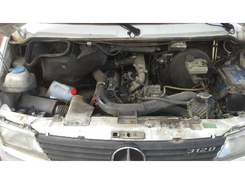 mercedes-benz sprinter (w901,w904) caja cerr. del año 1999